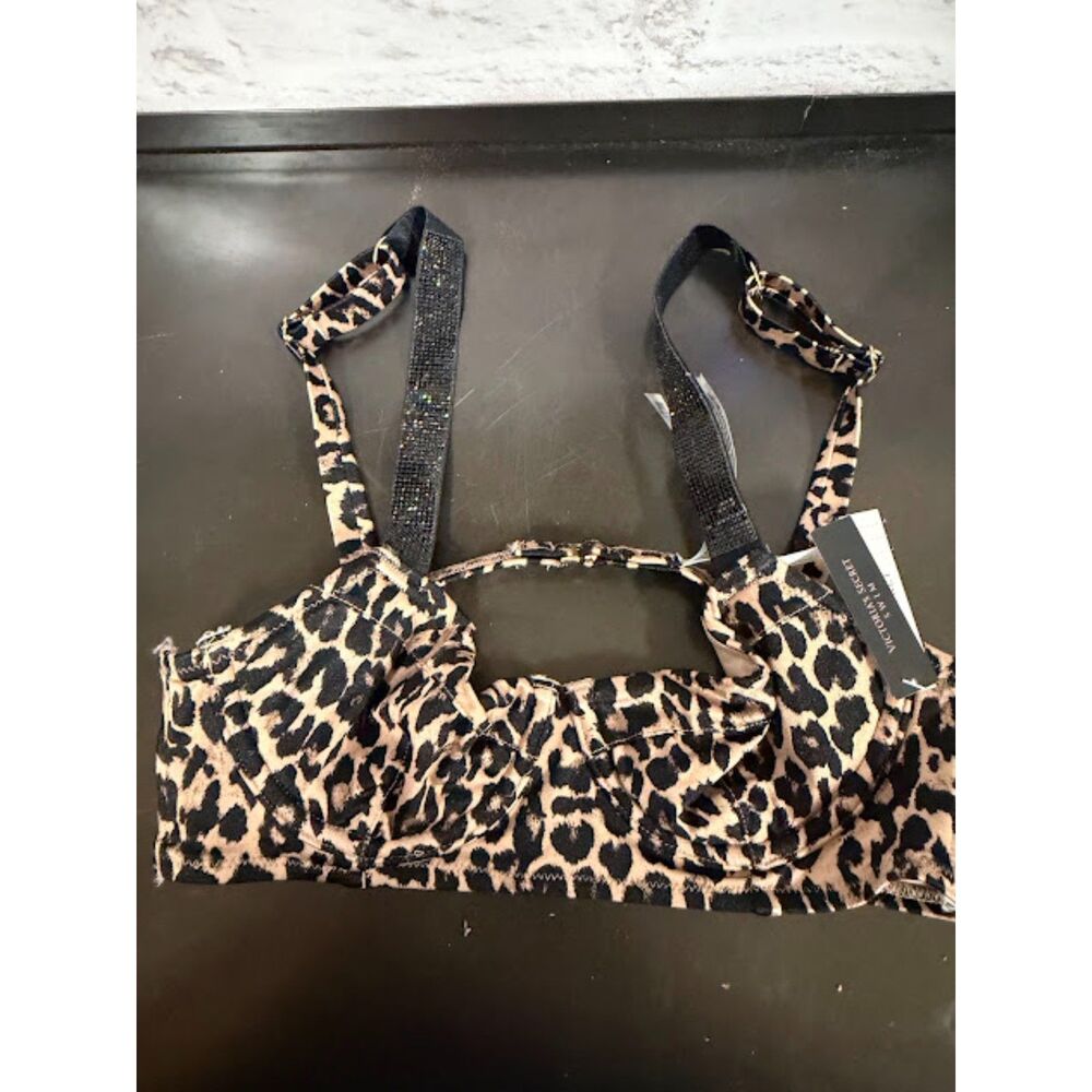 Victoria's Secret Shine Strap Wicked Push-Up Bikini Top NWT Bra Top 34A Cheetah